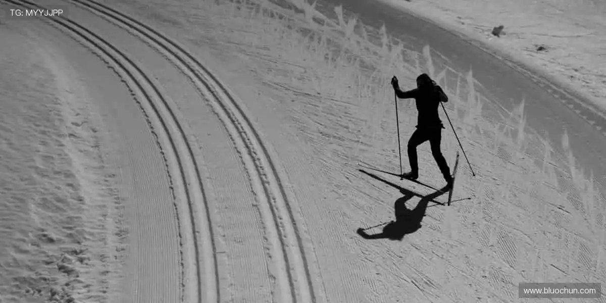 📱弹幕互动，一起狂欢！🏈 体育直播，让孤单不复存在！